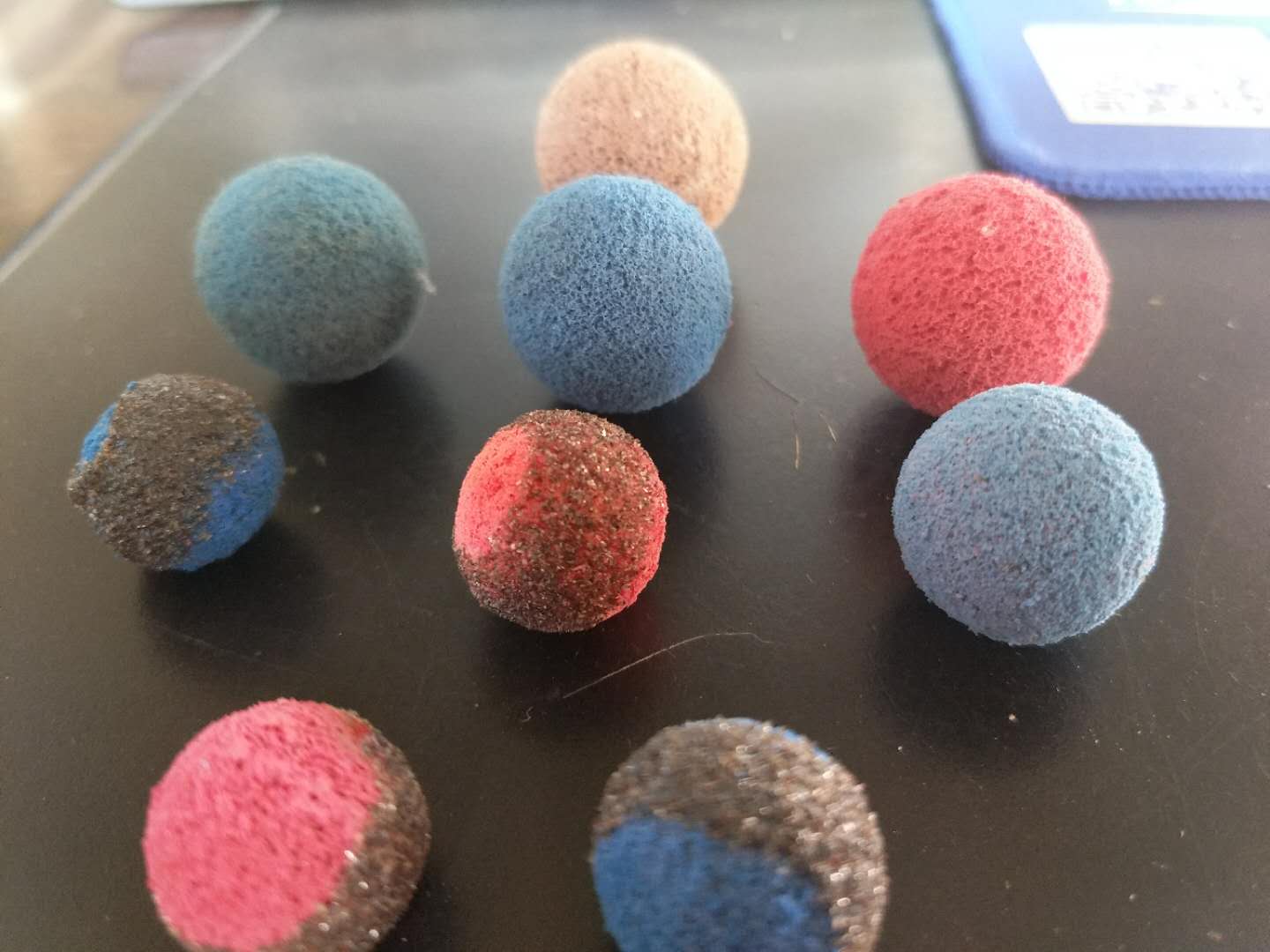 海綿膠球，金剛砂膠球